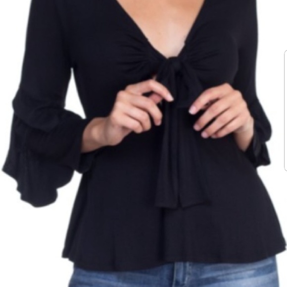 Last 1 Black tie front fit and flare top - Picture 2 of 3